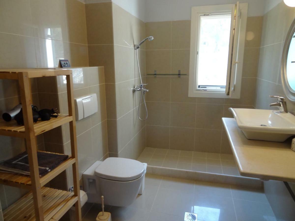 Villa Elaia Suites & Apartments No.2 ガイオス エクステリア 写真