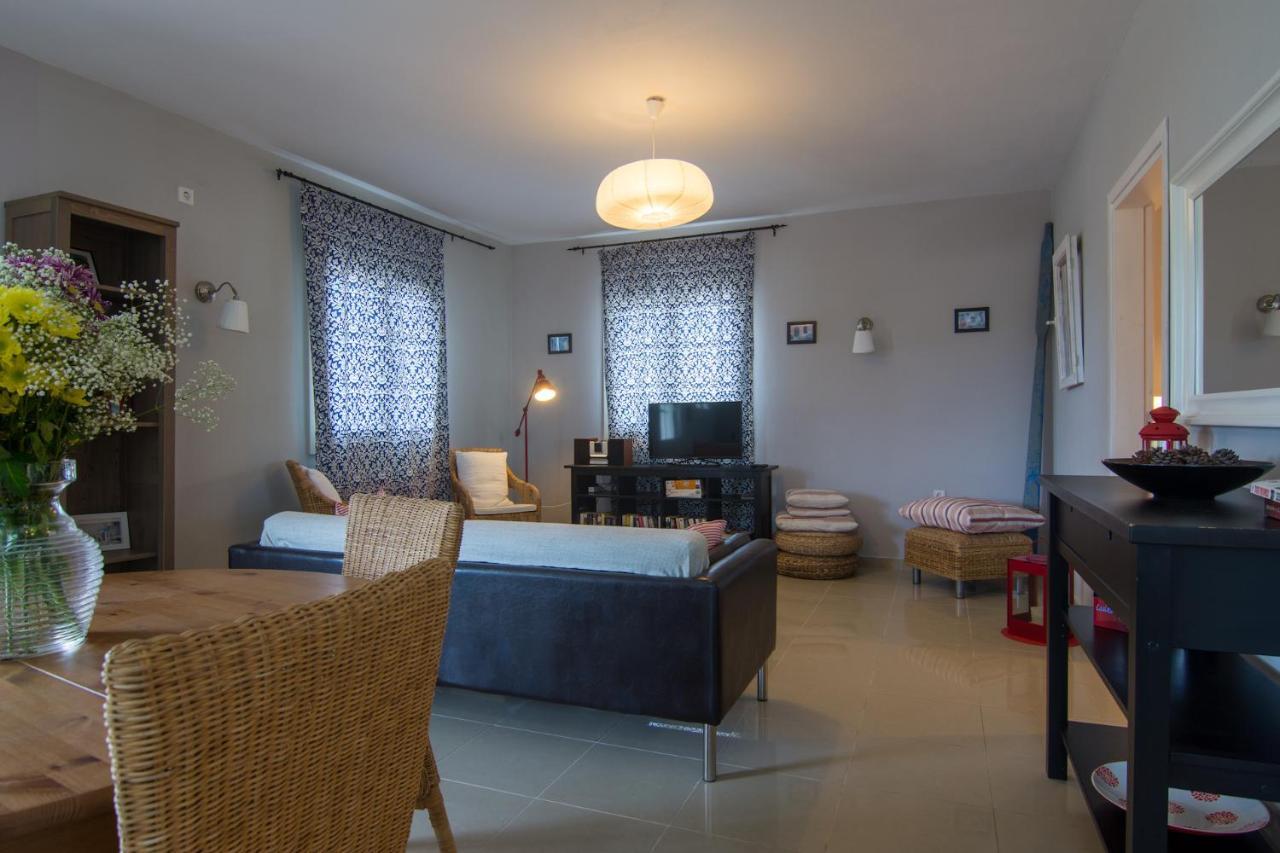 Villa Elaia Suites & Apartments No.2 ガイオス エクステリア 写真